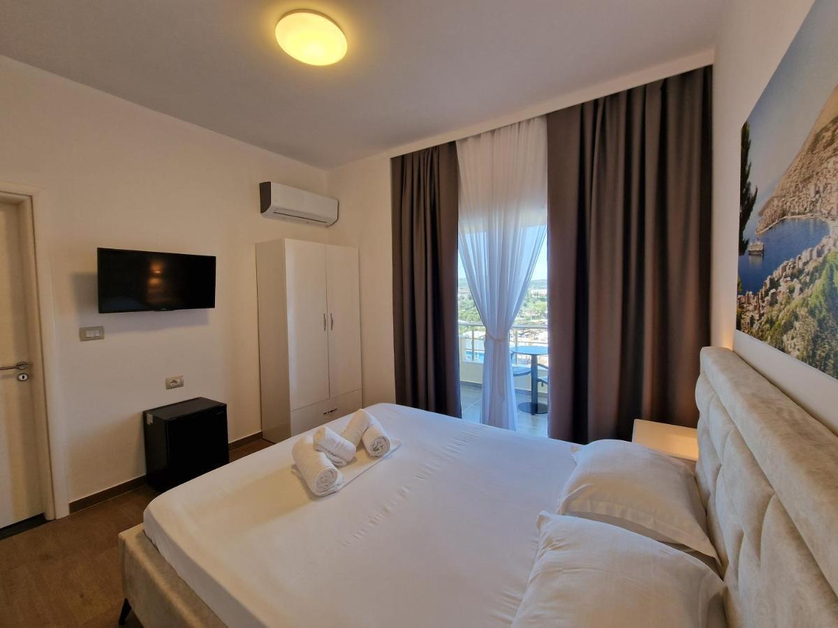 Hotel Queen Margaret Seaside クサミル エクステリア 写真
