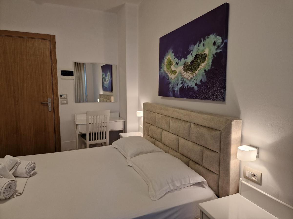 Hotel Queen Margaret Seaside クサミル エクステリア 写真